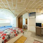 בית נופש Corte Dell'Arco - Cuore Di Lecce, Tra Duomo E Piazza *