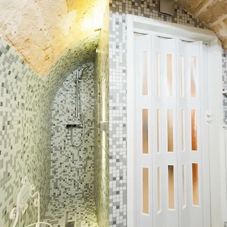 Corte Dell'Arco - Cuore Di Lecce, Tra Duomo E Piazza Tatil Evi Lecce
