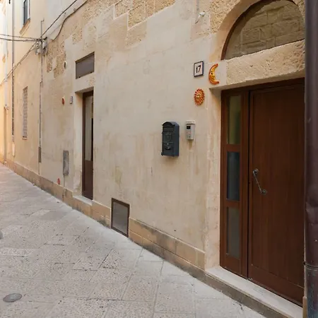 Corte Dell'Arco - Cuore Di Lecce, Tra Duomo E Piazza Tatil Evi Lecce