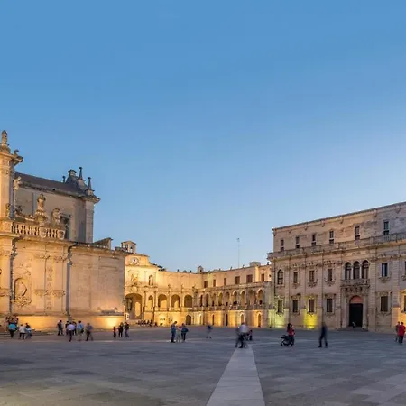 Corte Dell'Arco - Cuore Di Lecce, Tra Duomo E Piazza Tatil Evi