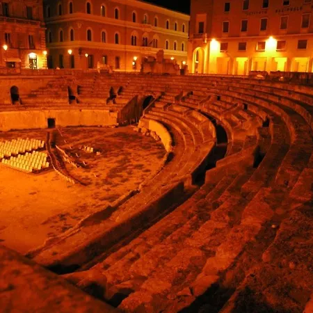Tatil Evi Corte Dell'Arco - Cuore Di Lecce, Tra Duomo E Piazza Lecce